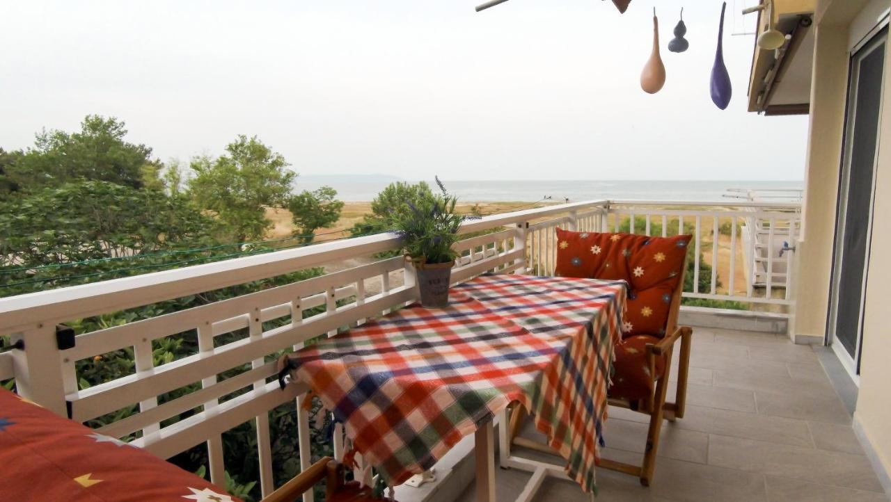 Medusa Beach Apartment, Aszproválta Kültér fotó
